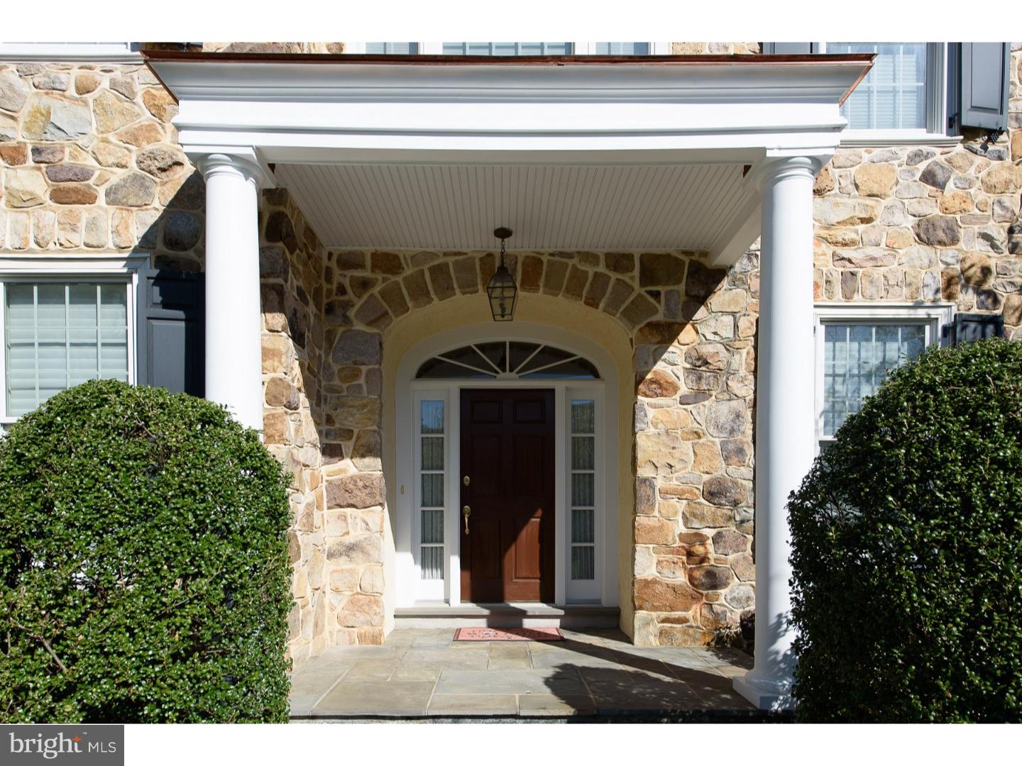 1018 Whitegate Road Wayne, PA 19087 - Photo 2 of 25