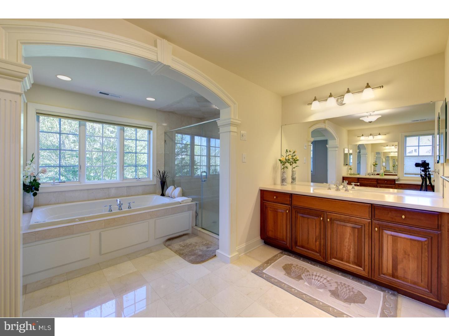1018 Whitegate Road Wayne, PA 19087 - Photo 17 of 25