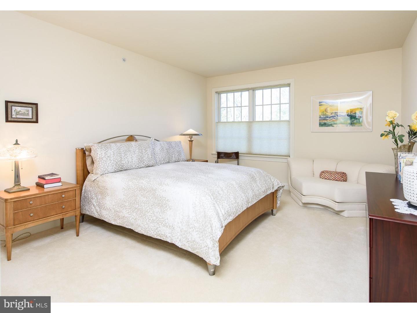 1018 Whitegate Road Wayne, PA 19087 - Photo 19 of 25