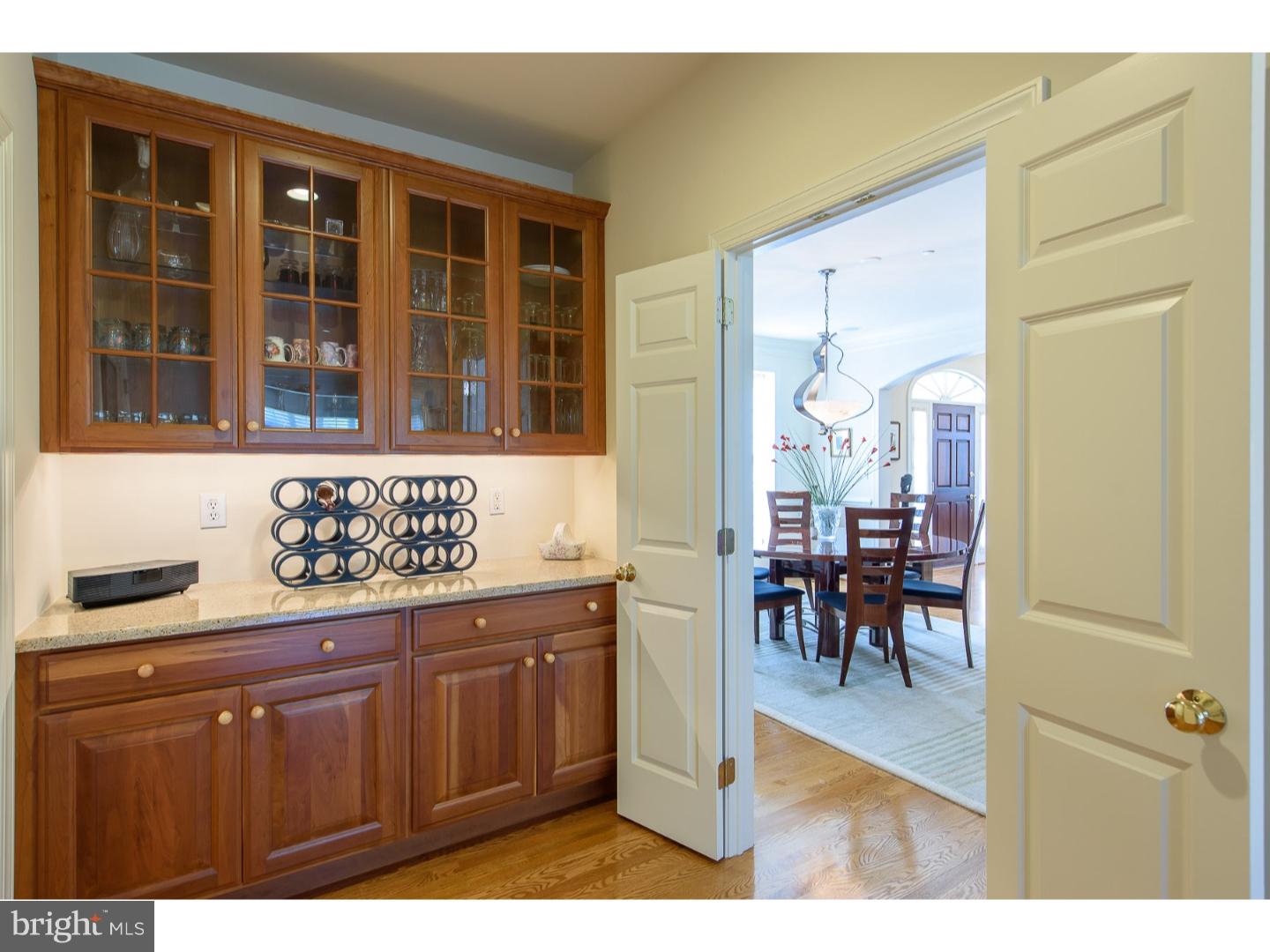 1018 Whitegate Road Wayne, PA 19087 - Photo 10 of 25