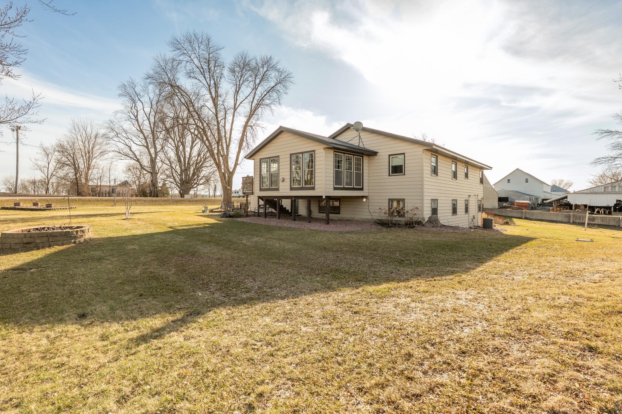 10460 County Road 50 Cologne, MN 55322 - Photo 36 of 55
