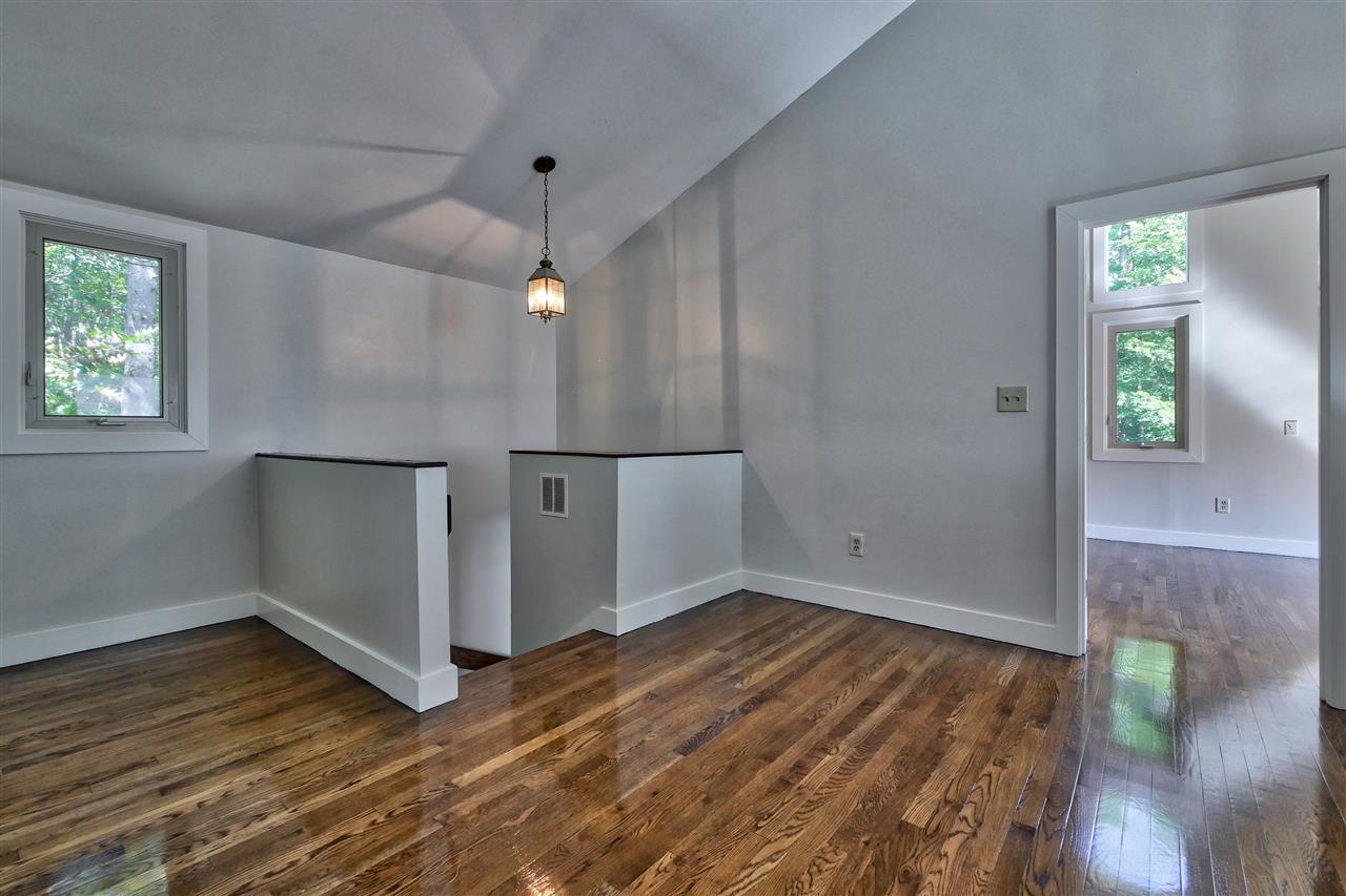 517 New Boston Road Bedford, NH 03110 - Photo 22 of 37