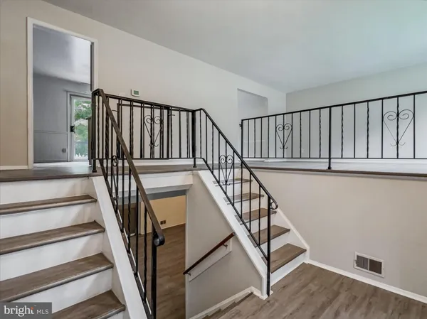 $665,000 | 2618 Jonathan Road, Ellicott City, MD 21042