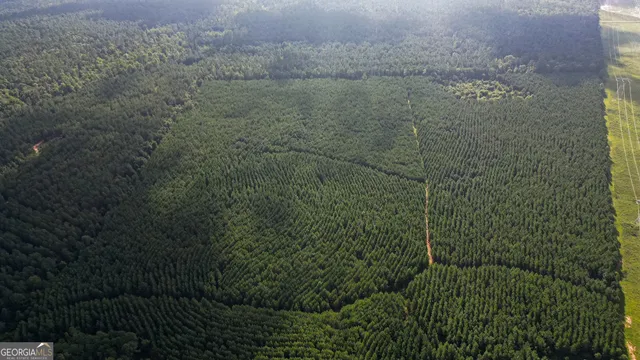 a view of a bathroom