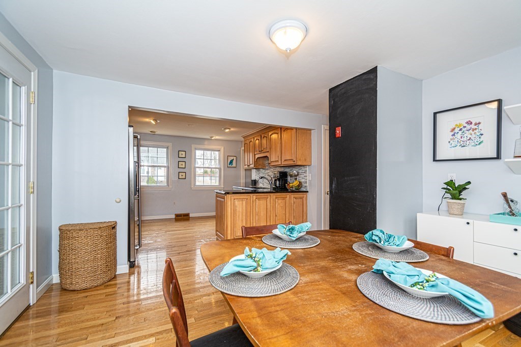 205 West Meadow Road Lowell, MA 01854 - Photo 9 of 42