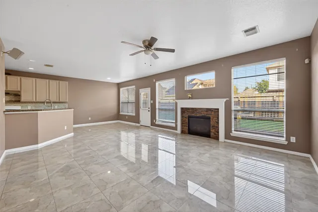 $2,400 | 18818 Flagstone Creek Road, Houston, TX 77084