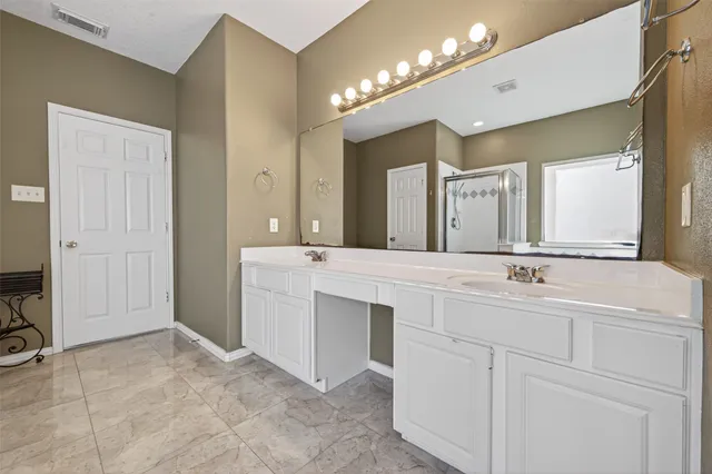 $2,400 | 18818 Flagstone Creek Road, Houston, TX 77084