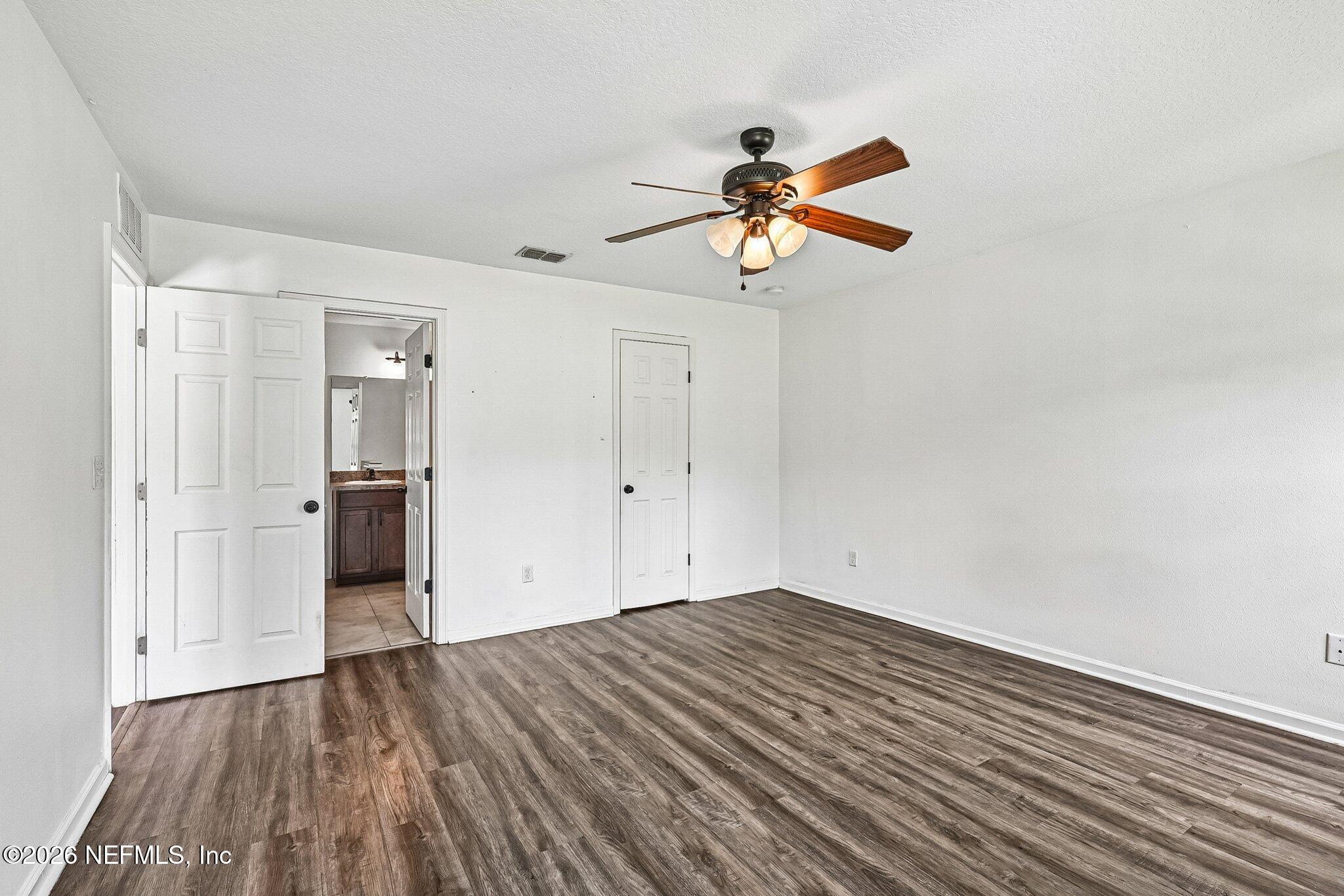 3249 Bedford Road Jacksonville, FL 32207 - Photo 17 of 42 33-web-or-mls-Bedford Rd-S1306-033