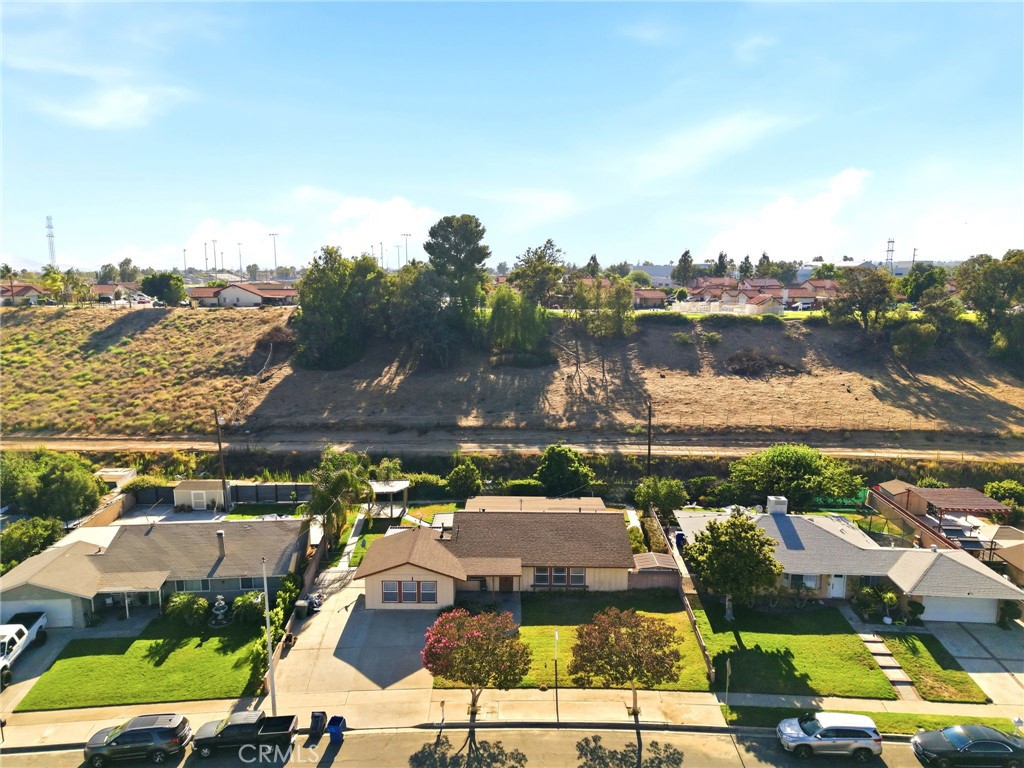 682 South Belden Street Rialto, CA 92376 - Photo 47 of 59
