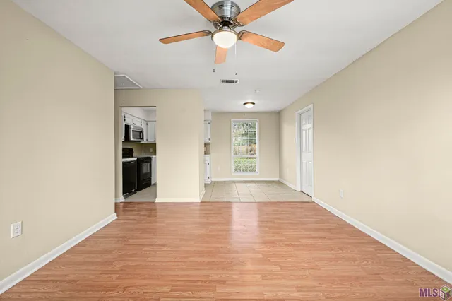 $142,999 | 30641 Shannon Drive, Denham Springs, LA 70726