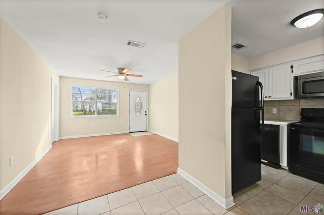 $142,999 | 30641 Shannon Drive, Denham Springs, LA 70726