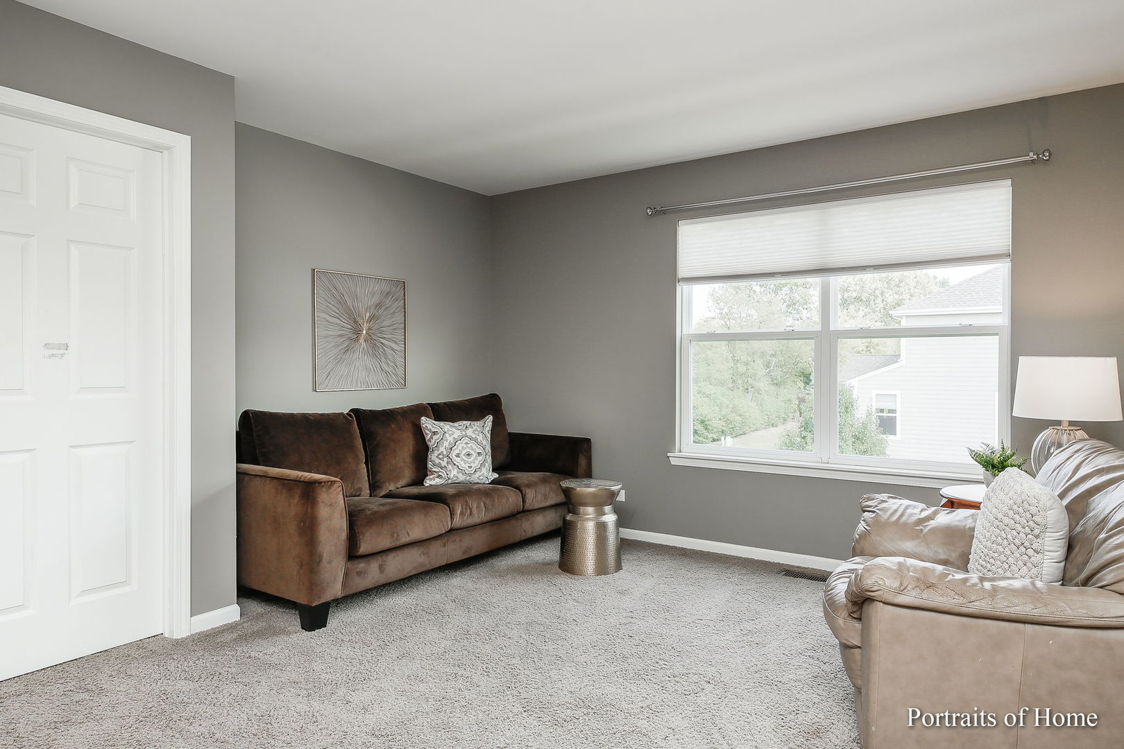 27-w030 Churchill Road Winfield, IL 60190 - Photo 17 of 28 a living room with furniture and a window