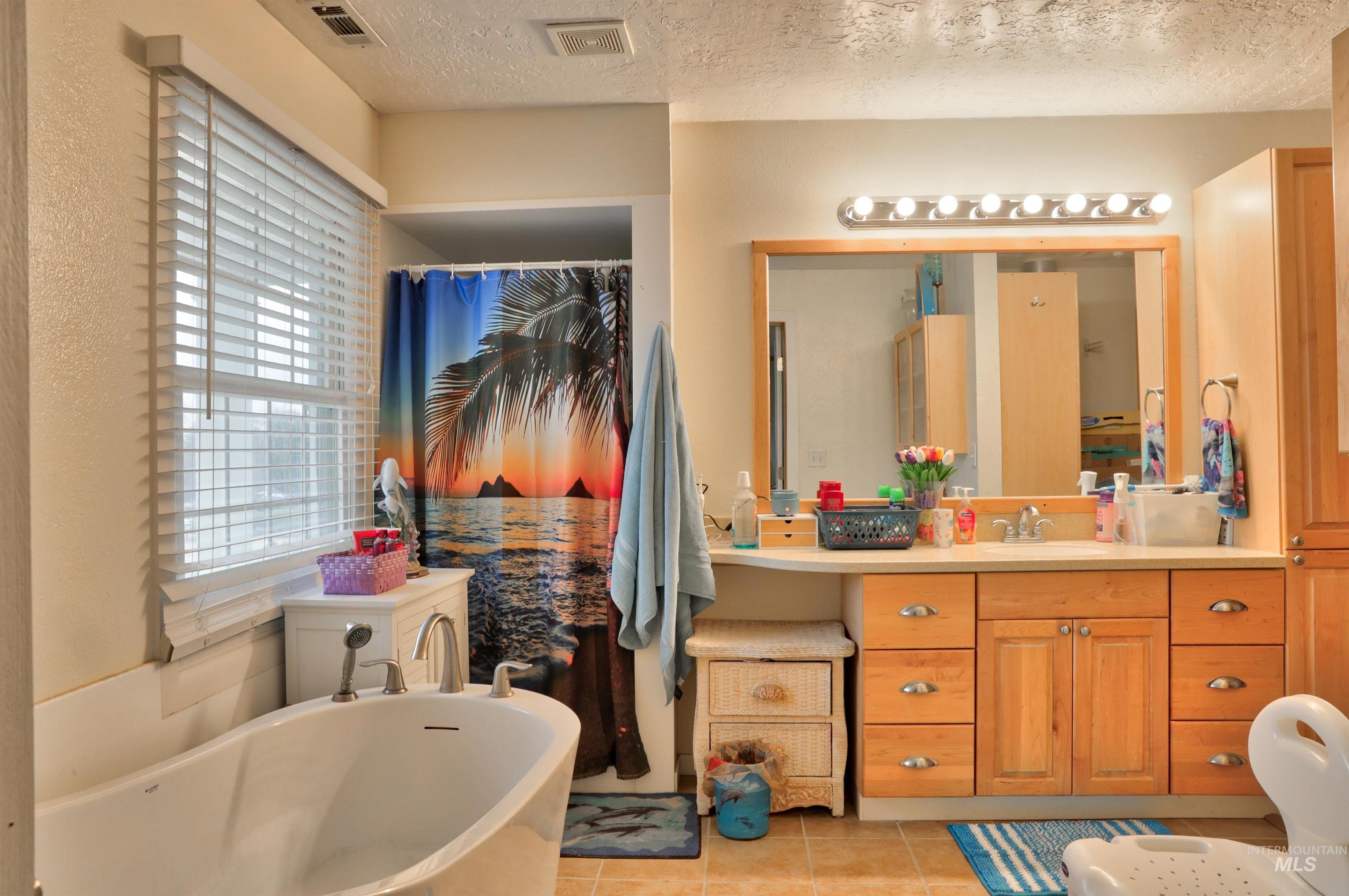 513 Ruth Lane Nampa, ID 83686 - Photo 11 of 24