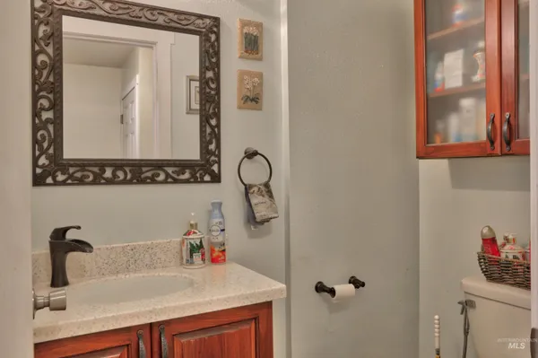 $740,000 | 513 Ruth Lane, Nampa, ID 83686