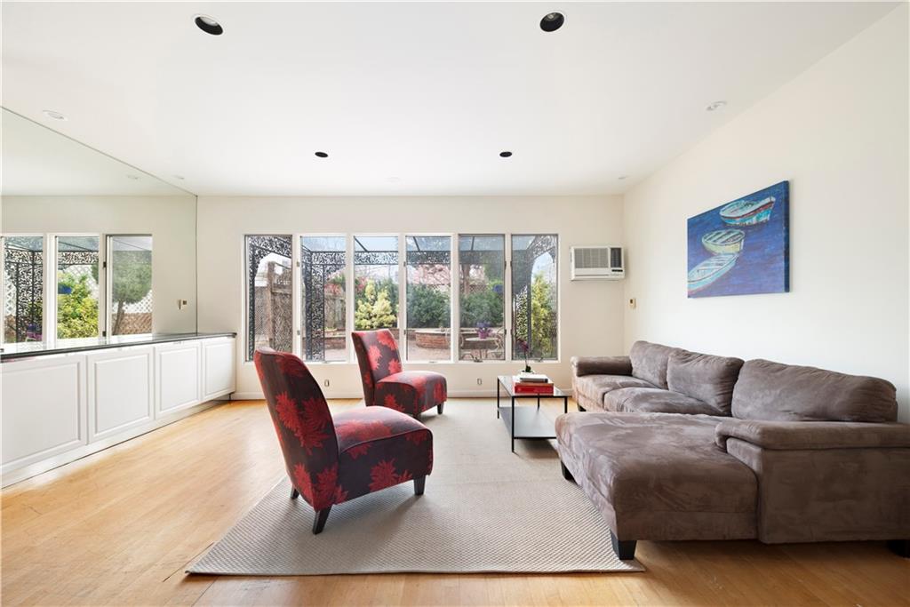 10 Reeve Place Brooklyn, NY 11218 - Photo 1 of 8