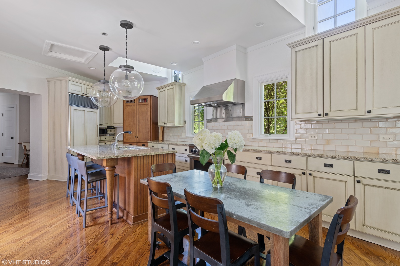 940 Seneca Road Wilmette, IL 60091 - Photo 12 of 42