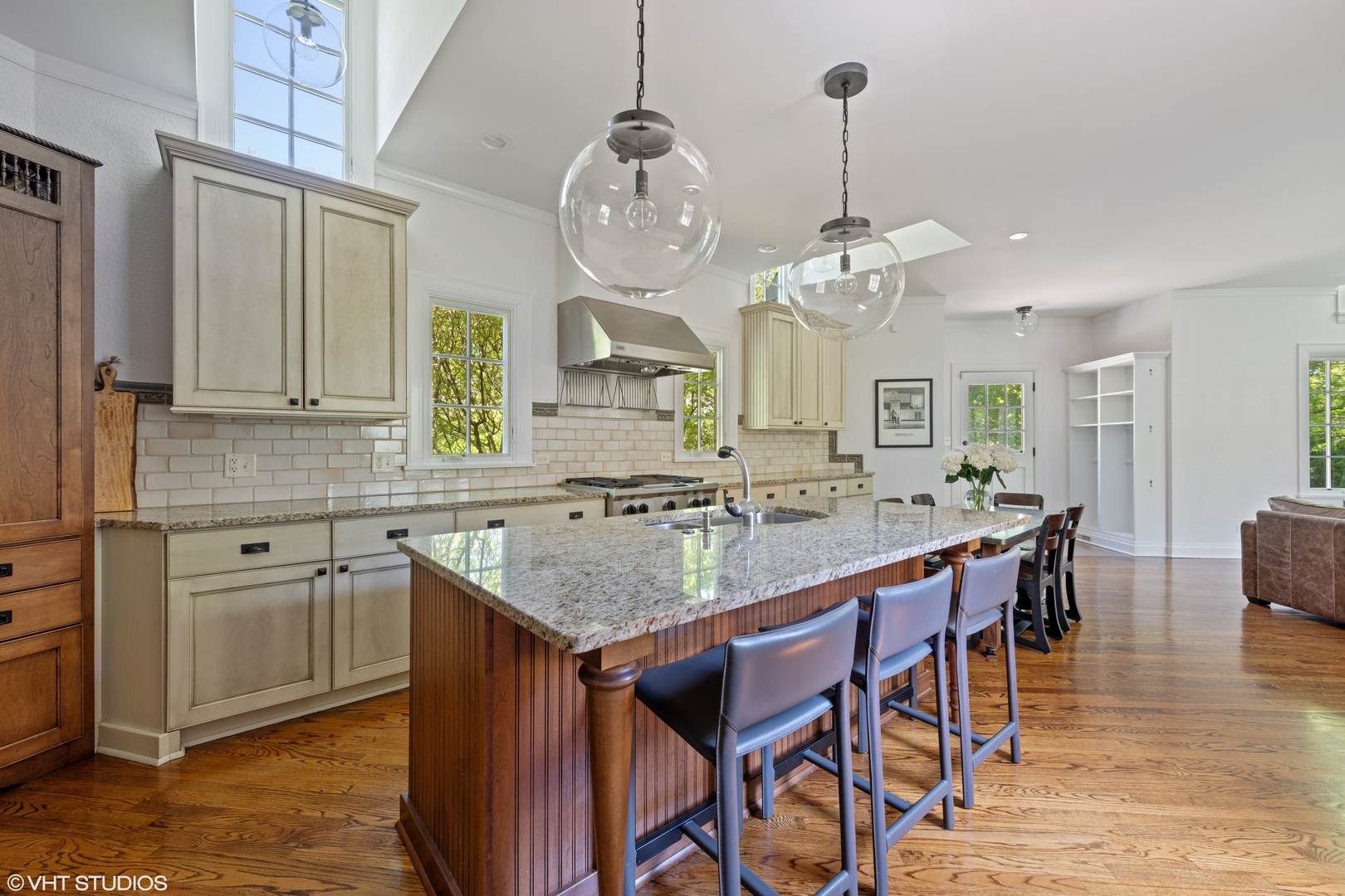 940 Seneca Road Wilmette, IL 60091 - Photo 10 of 42