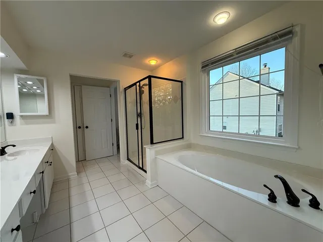 $3,100 | 790 Potters Bar Lane, Johns Creek, GA 30024