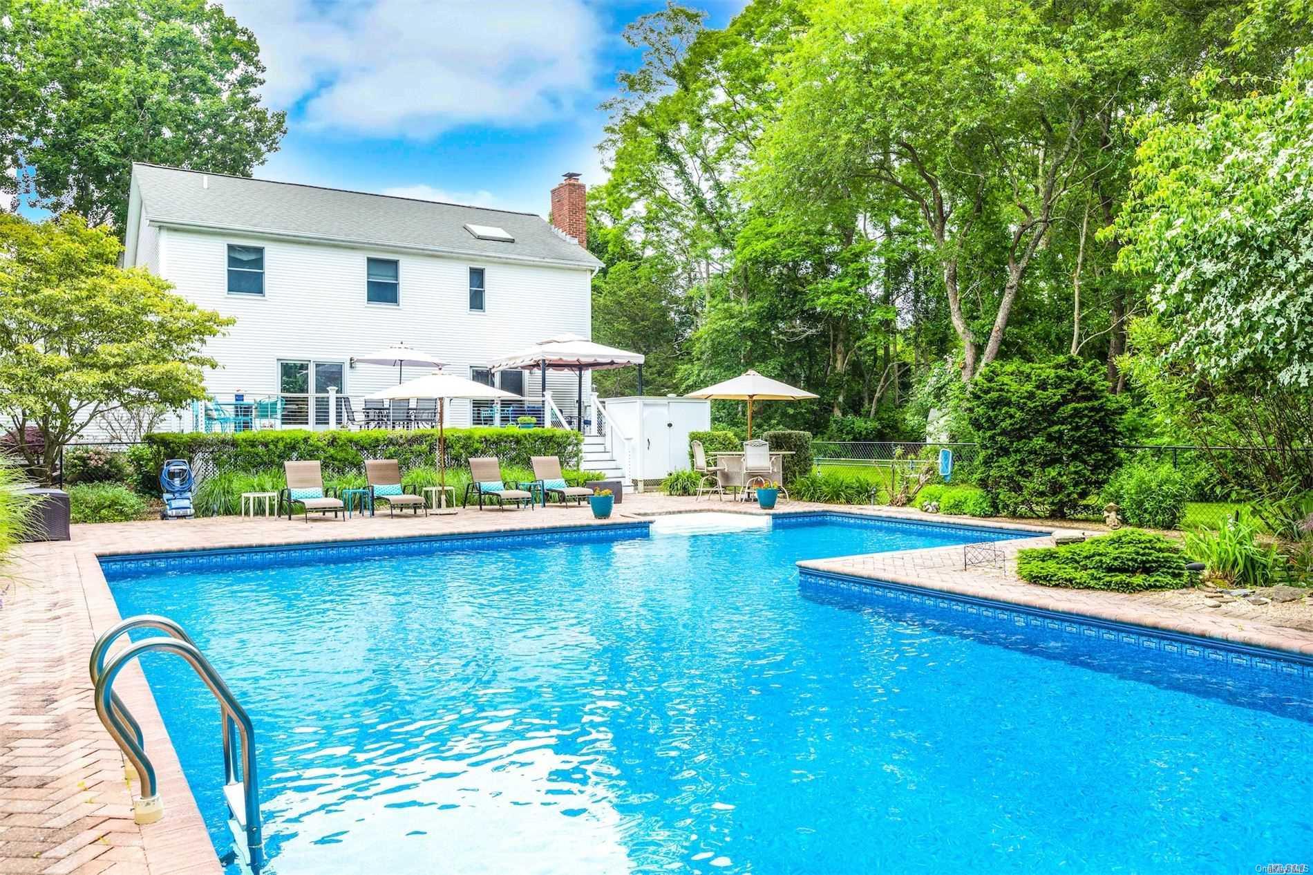 625 Kenneys Road Southold, NY 11971 - Photo 1 of 1 Gallery Image 1