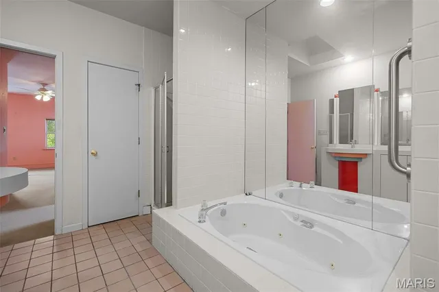 $995,000 | 5015 Lindell Boulevard, St. Louis, MO 63108