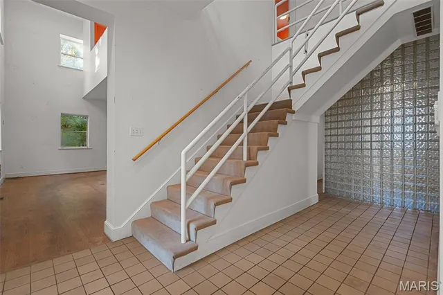 $995,000 | 5015 Lindell Boulevard, St. Louis, MO 63108