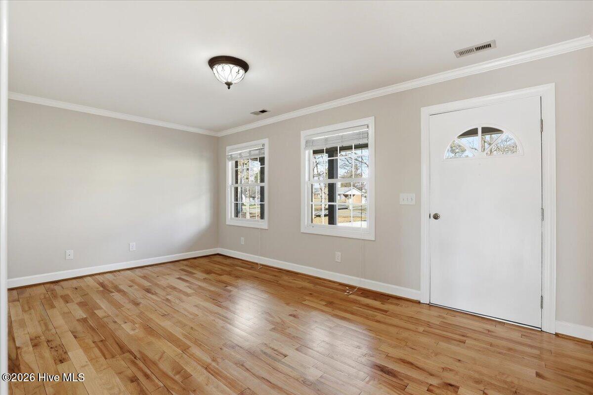 133 Crescent Street Pine Level, NC 27568 - Photo 6 of 31 08-133 Crescent St-8