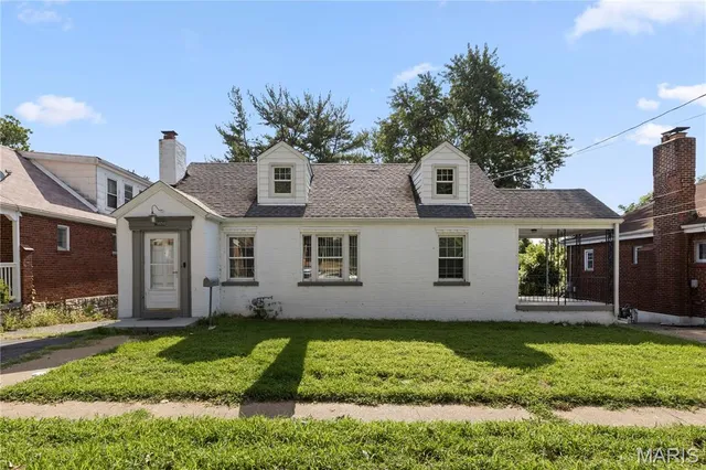 $1,350 | 10050 Diamond Drive, St. Louis, MO 63137