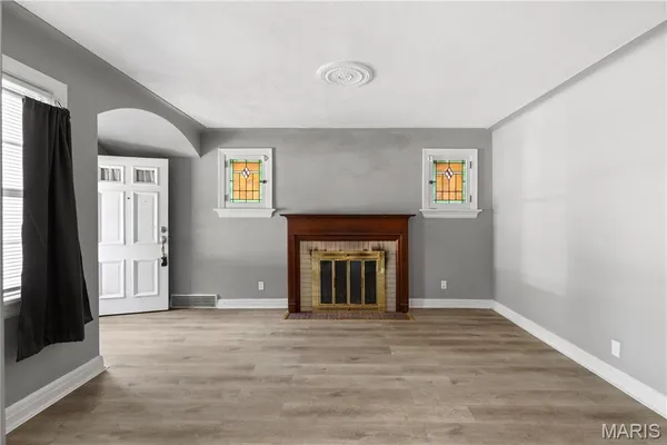 $1,350 | 10050 Diamond Drive, Riverview, MO 63137
