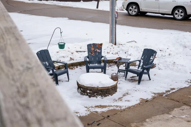 $374,900 | 24012 64th Place, Paddock Lake, WI 53168