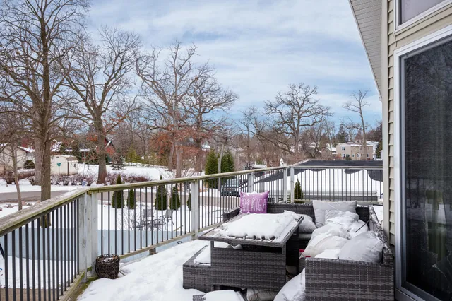 $374,900 | 24012 64th Place, Paddock Lake, WI 53168