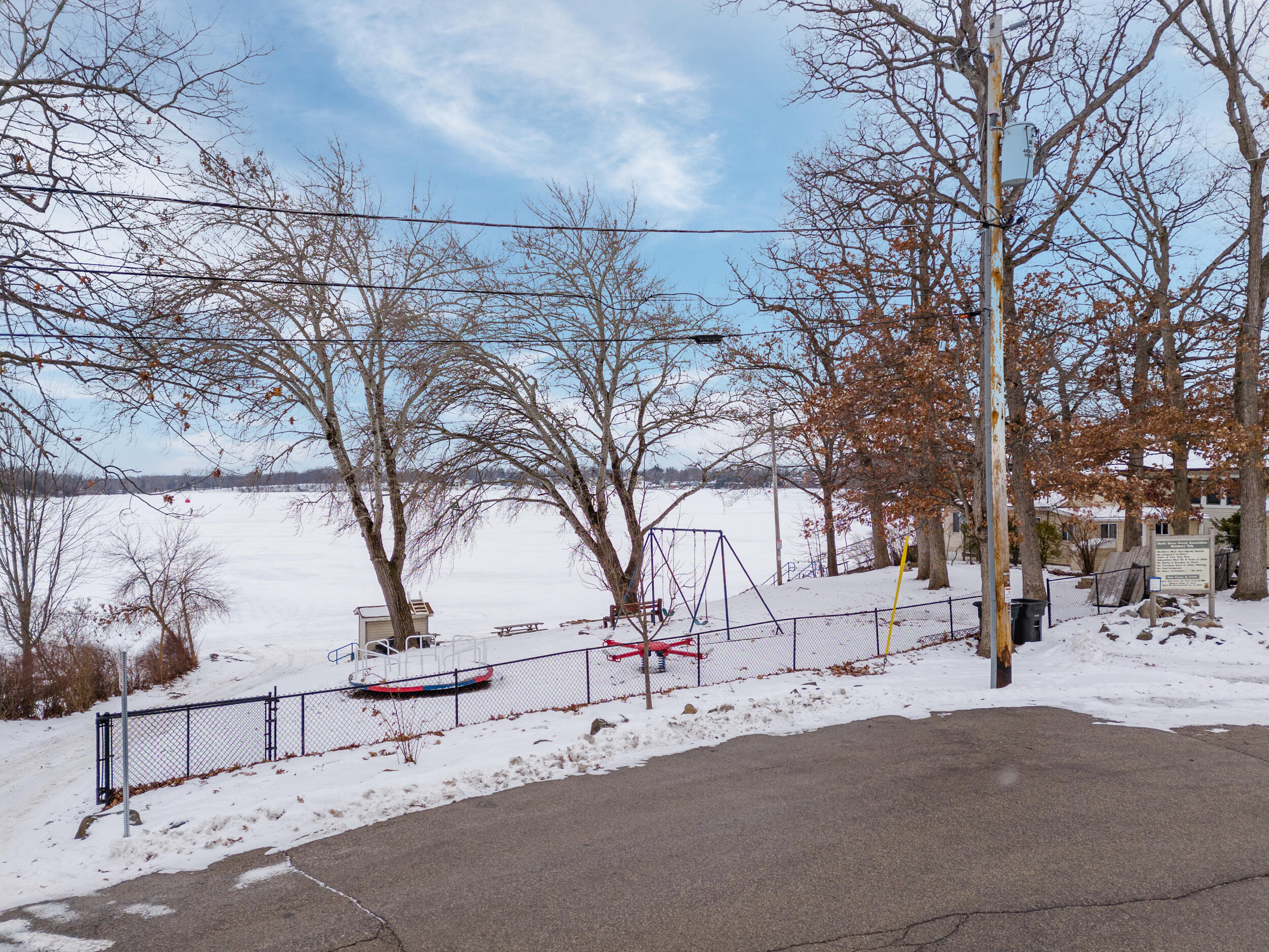 24012 64th Place Paddock Lake, WI 53168 - Photo 4 of 45 North Shore Beach