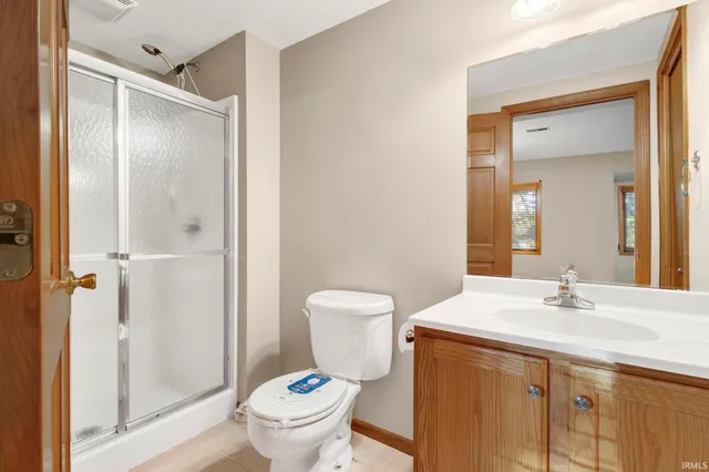 $750,000 | 7674 Potato Hole Court, New Carlisle, IN 46552