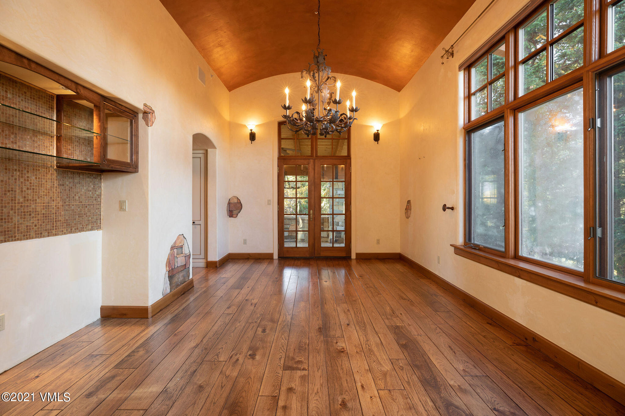 382 El Mirador Road Edwards, CO 81632 - Photo 5 of 36 382_el_mirador_interior_dining