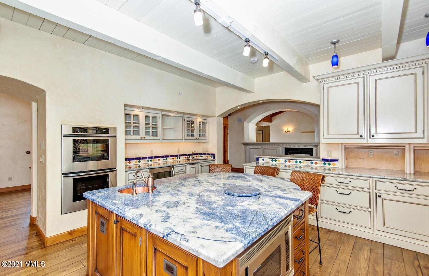 382 El Mirador Road Edwards, CO 81632 - Photo 8 of 36 Kitchen_3