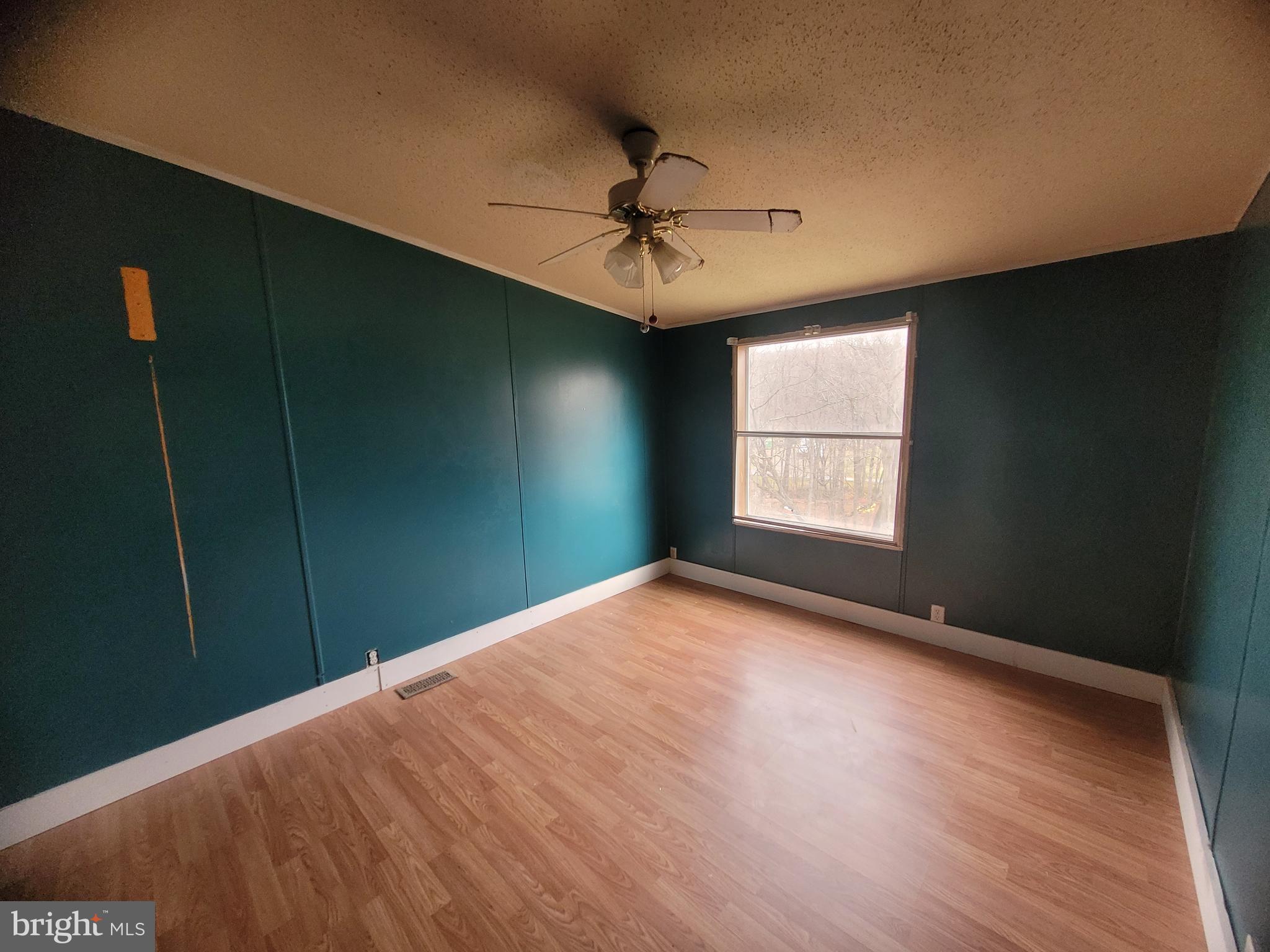 13518 Blank Road Northwest Mount Savage, MD 21545 - Photo 13 of 36