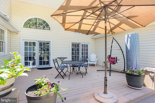 a view of a dining room with seating space