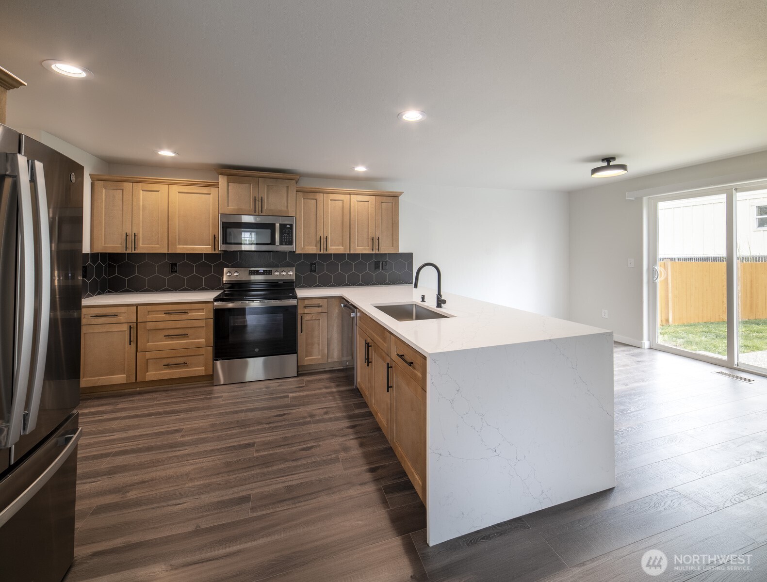 520 North Laventure Road Mount Vernon, WA 98273 - Photo 4 of 30