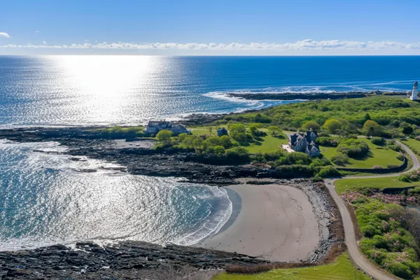 $16,500,000 | 19 Cunner Lane, Cape Elizabeth, ME 04107
