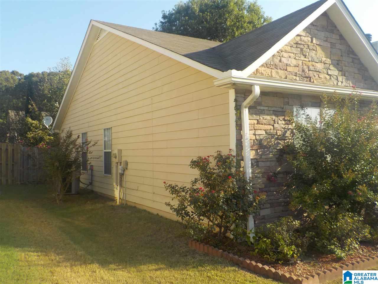 146 Sunset Lane Calera, AL 35040 - Photo 4 of 33