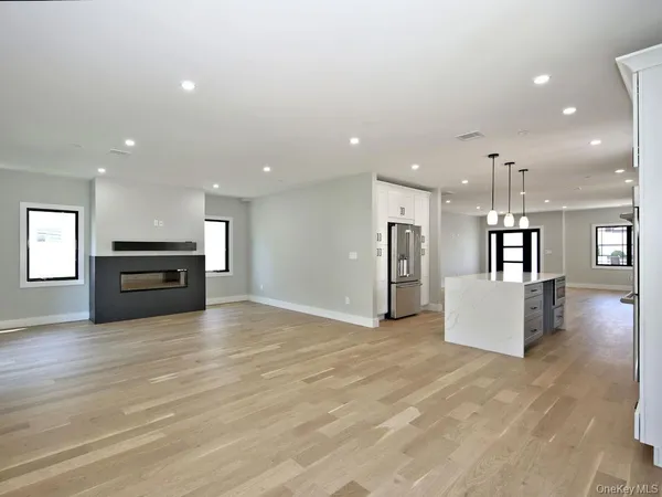 $8,900 | 23 Hudson Avenue, Unit 1, Irvington, NY 10533
