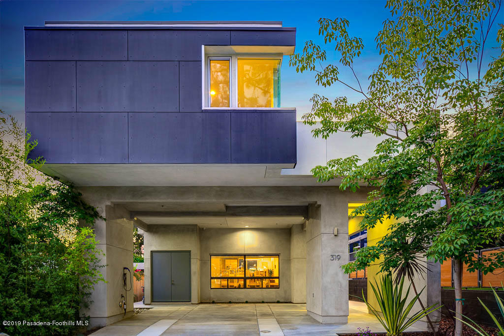 319 Camillo Road Sierra Madre, CA 91024 - Photo 38 of 40 a view of a house with a yard