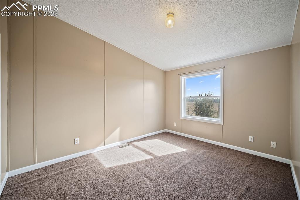 1355 Houseman Road Colorado Springs, CO 80930 - Photo 18 of 43