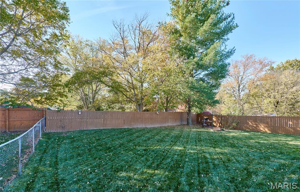 436 Tumulty Drive Ballwin, MO 63021 - Photo 3 of 32