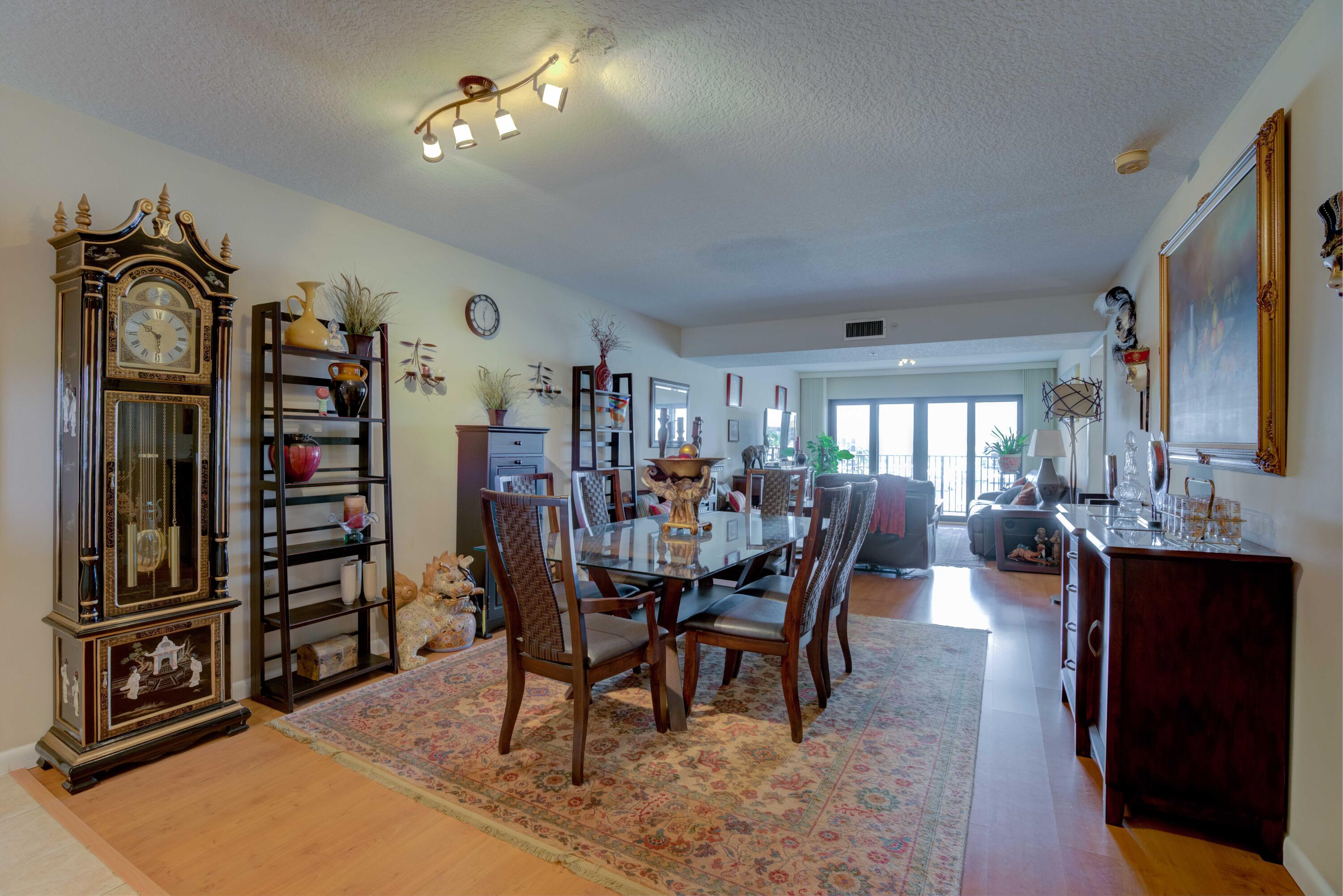 801 Seafarer Circle, Unit 404 Jupiter, FL 33477 - Photo 17 of 34 a view of a dining room with furniture
