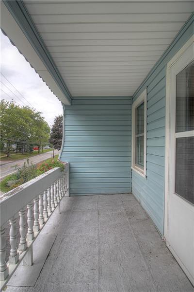 76 Darlington Road Beaver Falls, PA 15010 - Photo 20 of 24 Upper Veranda