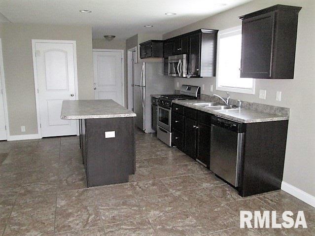 193 Yordy Road Morton, IL 61550 - Photo 9 of 22 Gallery Image 9