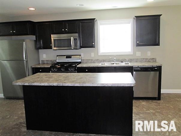 193 Yordy Road Morton, IL 61550 - Photo 10 of 22 Gallery Image 10