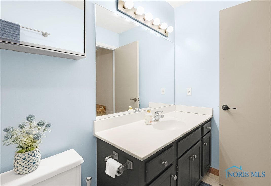 2221 Gradwohl Road Toledo, OH 43617 - Photo 26 of 36 Gallery Image 26