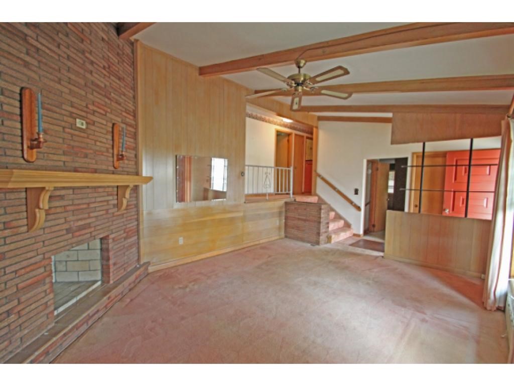 834 Howe Street Manchester, NH 03103 - Photo 12 of 16