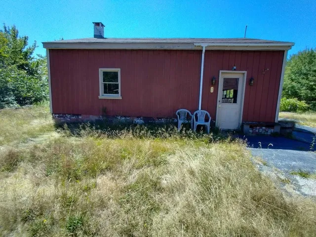 $100,000 | 20 Smith Lane, Cherryfield, ME 04622